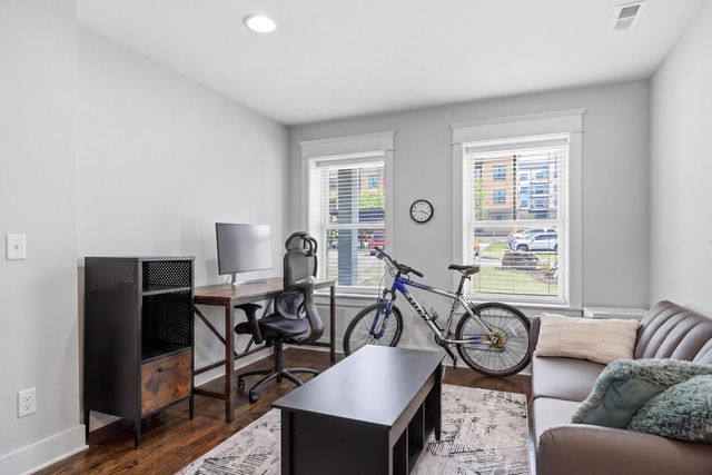 691 Mariner Way 72, Chattanooga, TN 37402