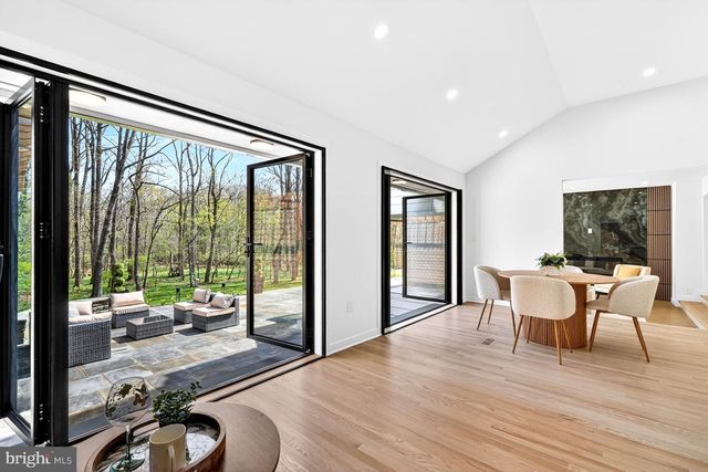 7126 DARBY RD, Bethesda, MD 20817