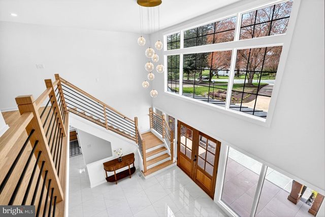 7126 DARBY RD, Bethesda, MD 20817