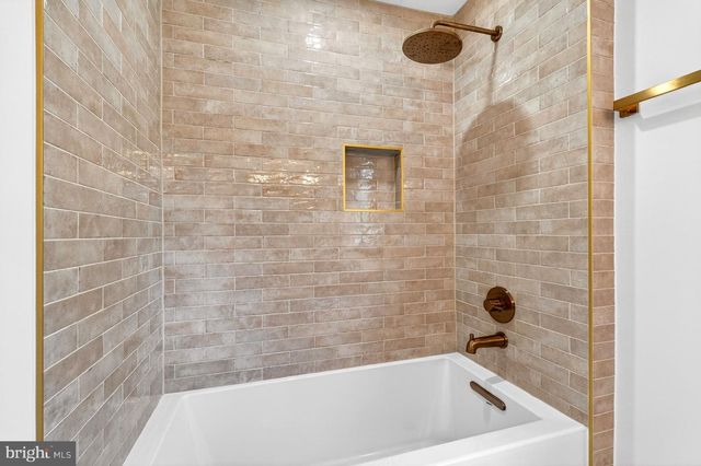 7126 DARBY RD, Bethesda, MD 20817