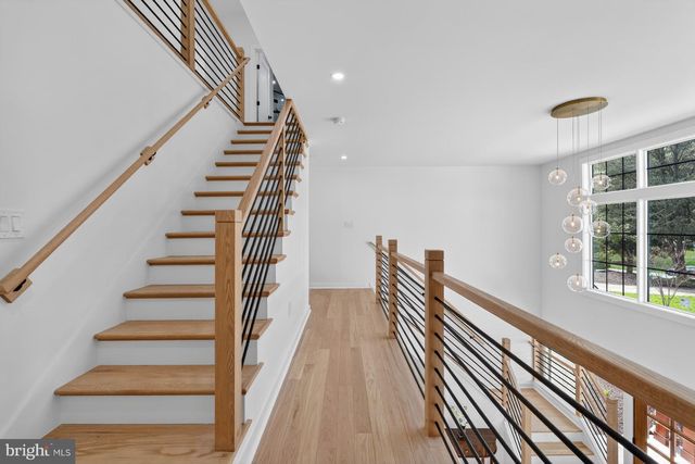 7126 DARBY RD, Bethesda, MD 20817