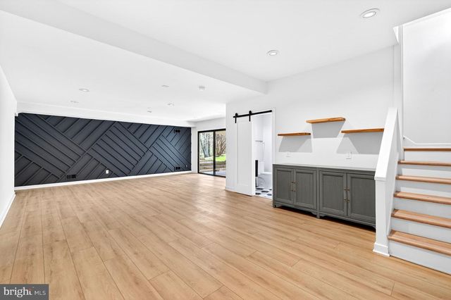 7126 DARBY RD, Bethesda, MD 20817