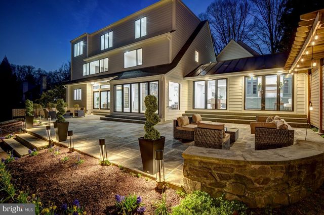 7126 DARBY RD, Bethesda, MD 20817