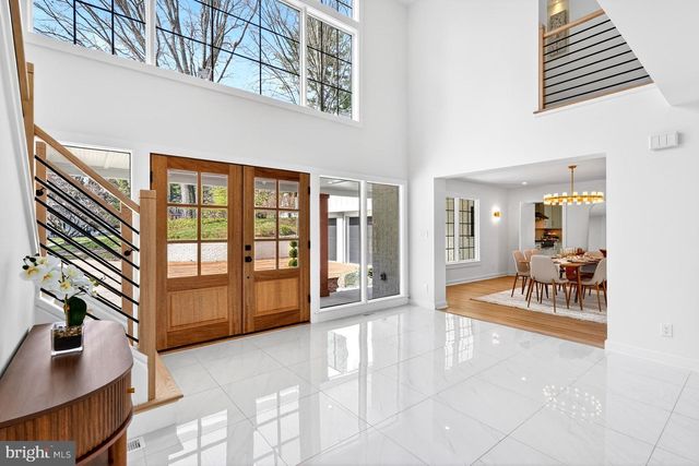 7126 DARBY RD, Bethesda, MD 20817