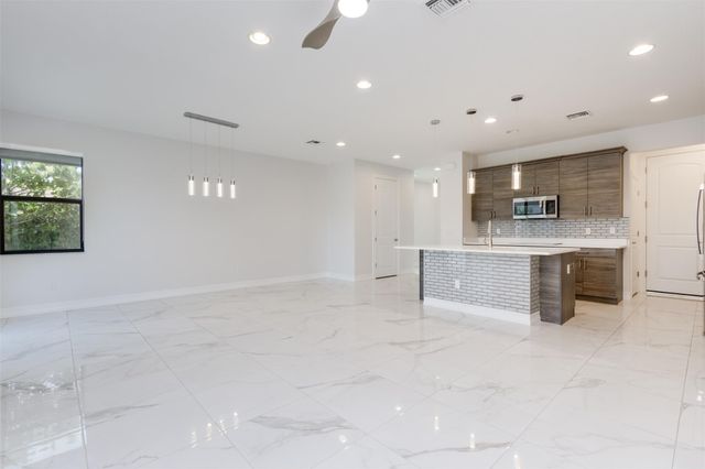 10124 Brickhill Drive 10124, Boca Raton, FL 33428