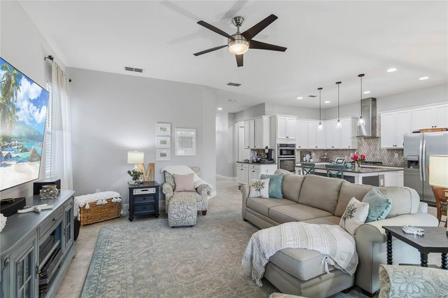 4911 CATALPA DRIVE, St Cloud, FL 34772