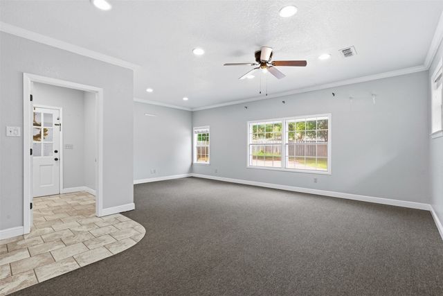 908 W Westhill Drive, Cleburne, TX 76033