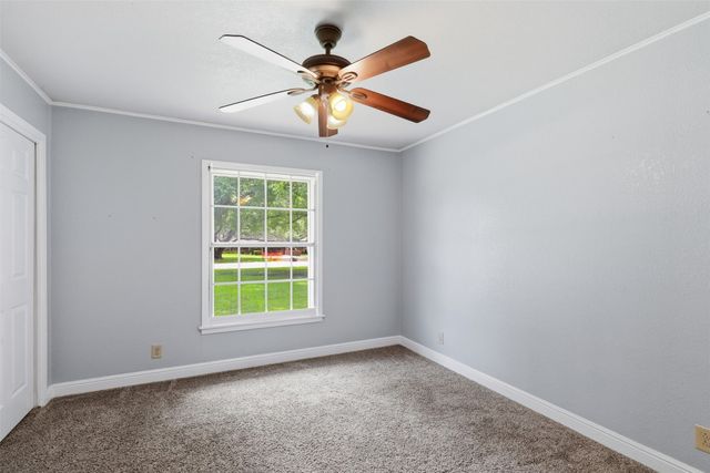 908 W Westhill Drive, Cleburne, TX 76033