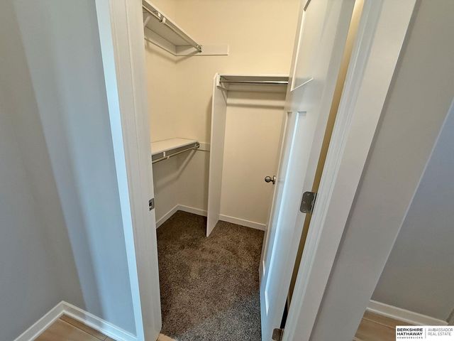 11515 S 117th Street, Papillion, NE 68046