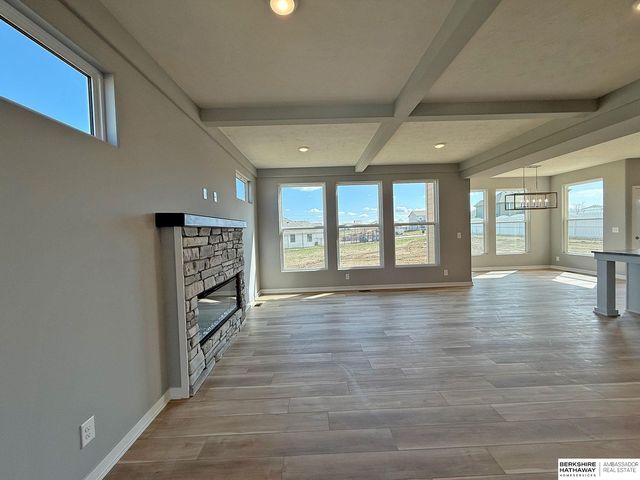 11515 S 117th Street, Papillion, NE 68046