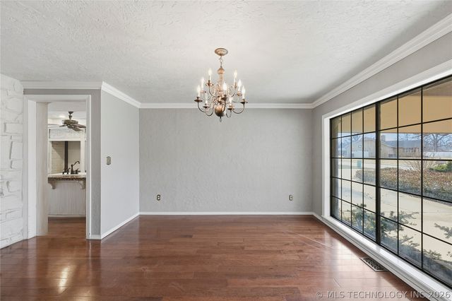 105 Mockingbird Lane, Skiatook, OK 74070