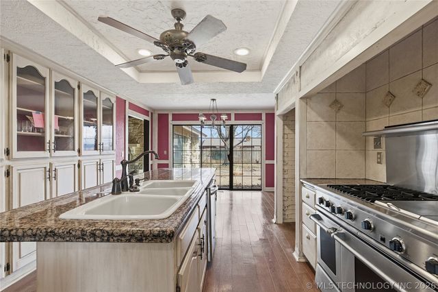 105 Mockingbird Lane, Skiatook, OK 74070