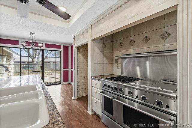 105 Mockingbird Lane, Skiatook, OK 74070