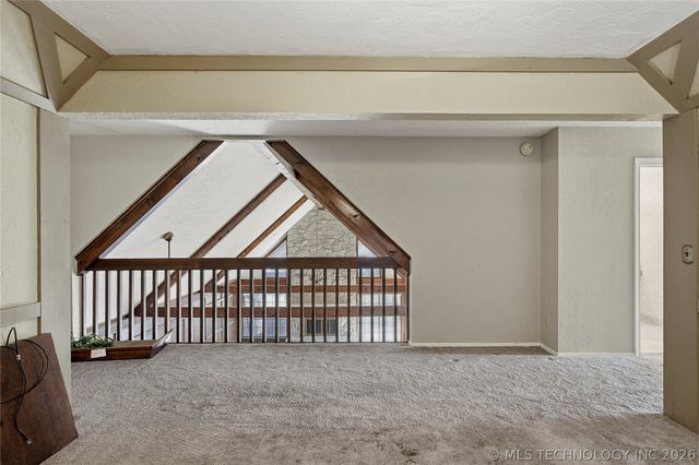 105 Mockingbird Lane, Skiatook, OK 74070