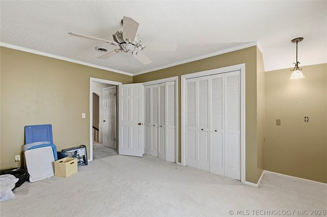 105 Mockingbird Lane, Skiatook, OK 74070