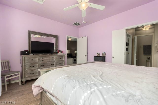 5911 Corbin Avenue, Las Vegas, NV 89122