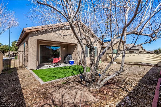 5911 Corbin Avenue, Las Vegas, NV 89122