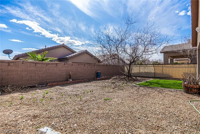 5911 Corbin Avenue, Las Vegas, NV 89122