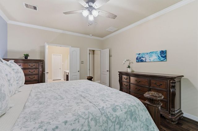 1737 Round Oak Lane, Conroe, TX 77304