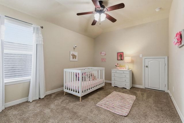 1737 Round Oak Lane, Conroe, TX 77304