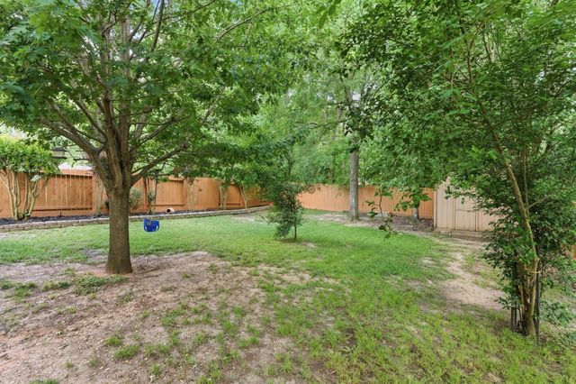 1737 Round Oak Lane, Conroe, TX 77304