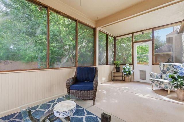 1737 Round Oak Lane, Conroe, TX 77304