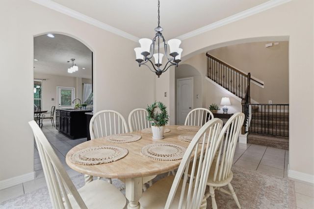 1737 Round Oak Lane, Conroe, TX 77304