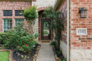 1737 Round Oak Lane, Conroe, TX 77304