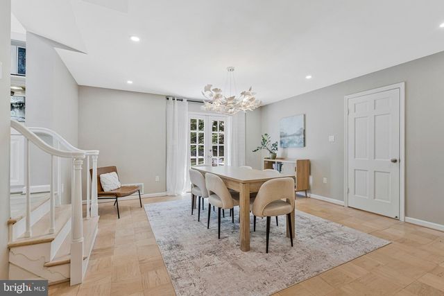 12121 STIRRUP RD, Reston, VA 20191