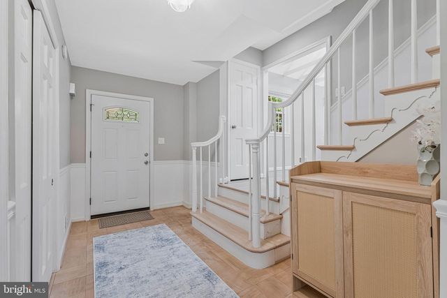 12121 STIRRUP RD, Reston, VA 20191