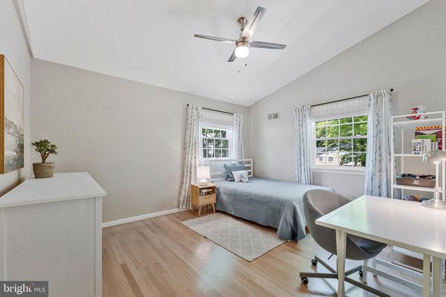 12121 STIRRUP RD, Reston, VA 20191