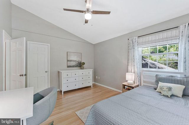 12121 STIRRUP RD, Reston, VA 20191