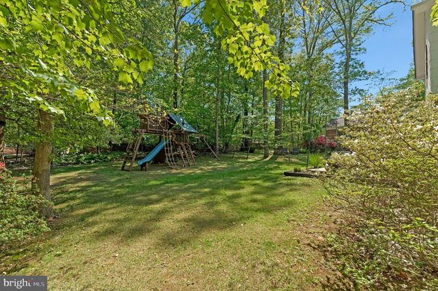 12121 STIRRUP RD, Reston, VA 20191