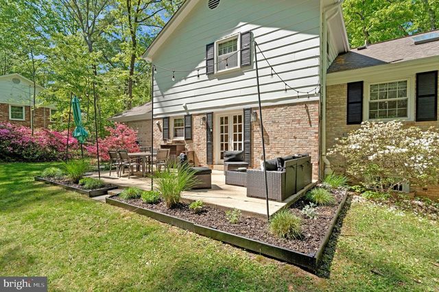 12121 STIRRUP RD, Reston, VA 20191
