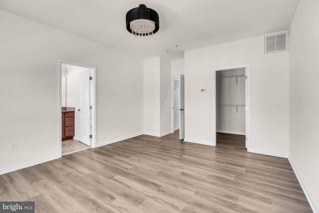 13401 WATERFORD HILLS BLVD, Germantown, MD 20874