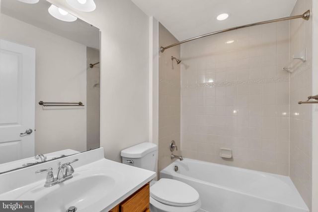 13401 WATERFORD HILLS BLVD, Germantown, MD 20874