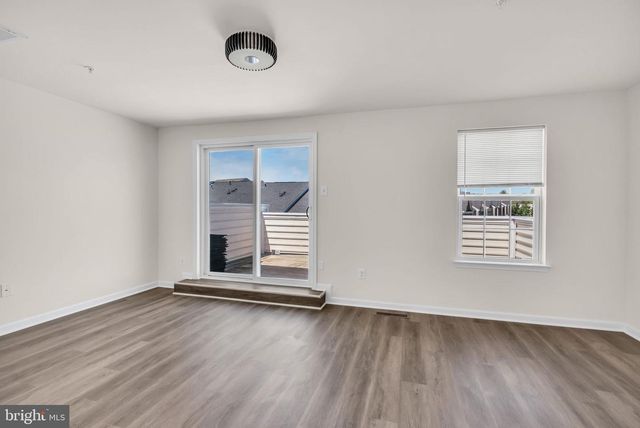 13401 WATERFORD HILLS BLVD, Germantown, MD 20874