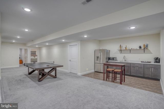 1715 WINDSWEPT CT, Dover, DE 19901