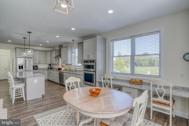 1715 WINDSWEPT CT, Dover, DE 19901