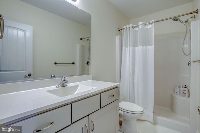 1715 WINDSWEPT CT, Dover, DE 19901