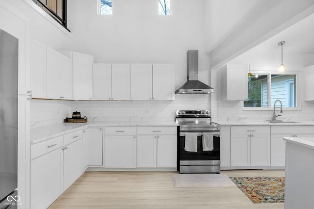 2605 Beach Avenue, Indianapolis, IN 46240