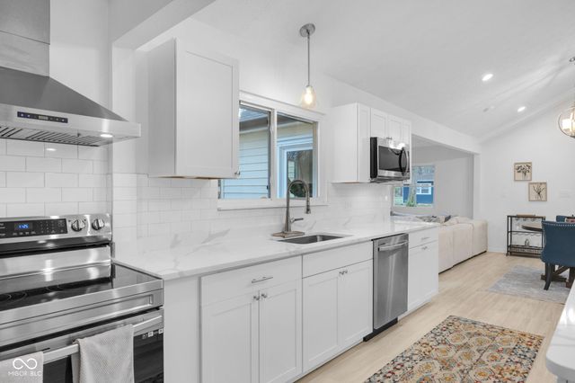 2605 Beach Avenue, Indianapolis, IN 46240