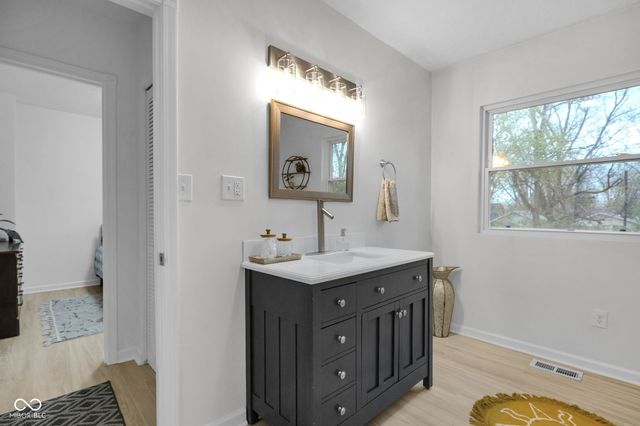 2605 Beach Avenue, Indianapolis, IN 46240