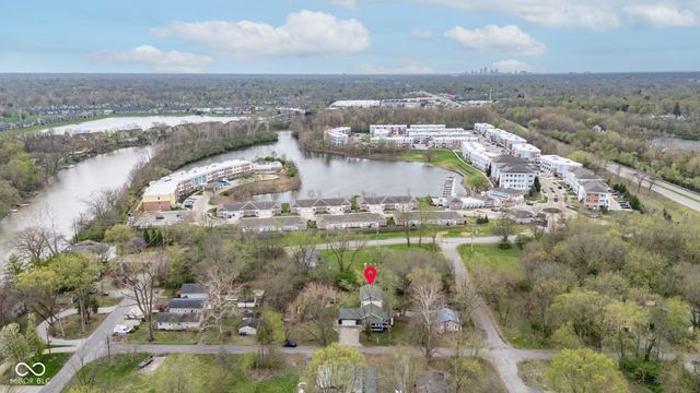 2605 Beach Avenue, Indianapolis, IN 46240