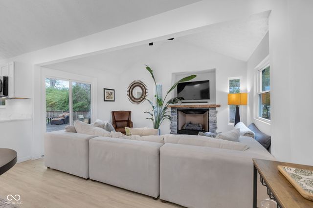 2605 Beach Avenue, Indianapolis, IN 46240