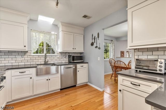 3 Whispering Way E, Berkeley Heights Twp., NJ 07922