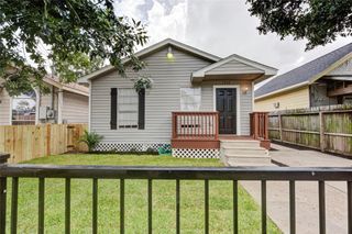 7204 Avenue E, Houston, TX 77011