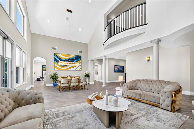 2025 Lonestar, Thousand Oaks, CA 91362