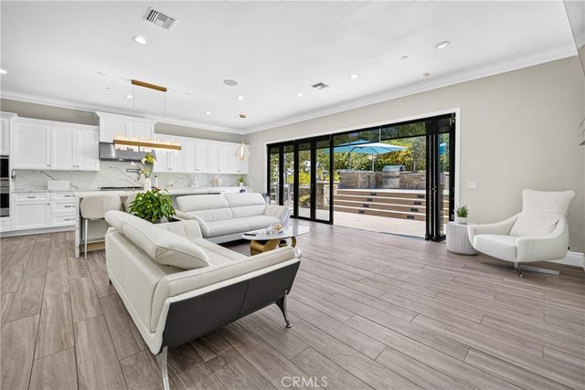 2025 Lonestar, Thousand Oaks, CA 91362