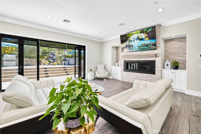 2025 Lonestar, Thousand Oaks, CA 91362